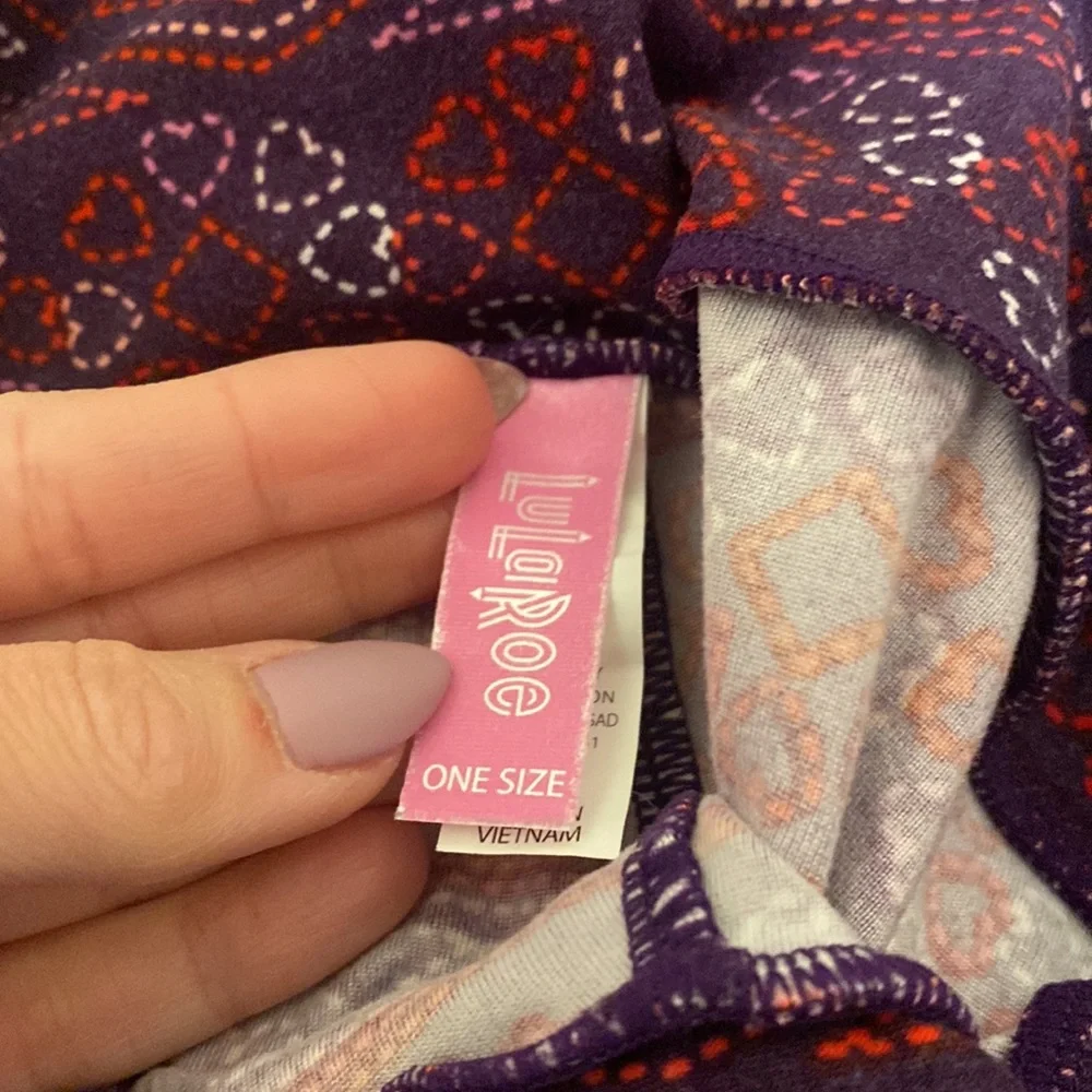 LulaRoe Lot of One Size Valentines and Blue/Heather Gray Leggings - Picture 2 of 3